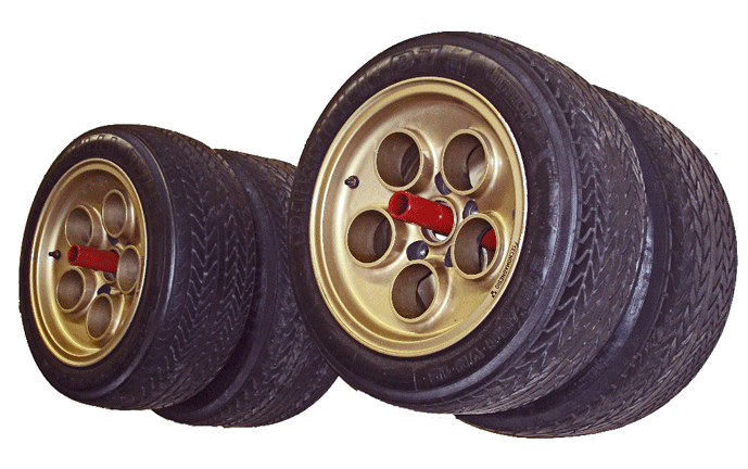 Car wheel store hanger